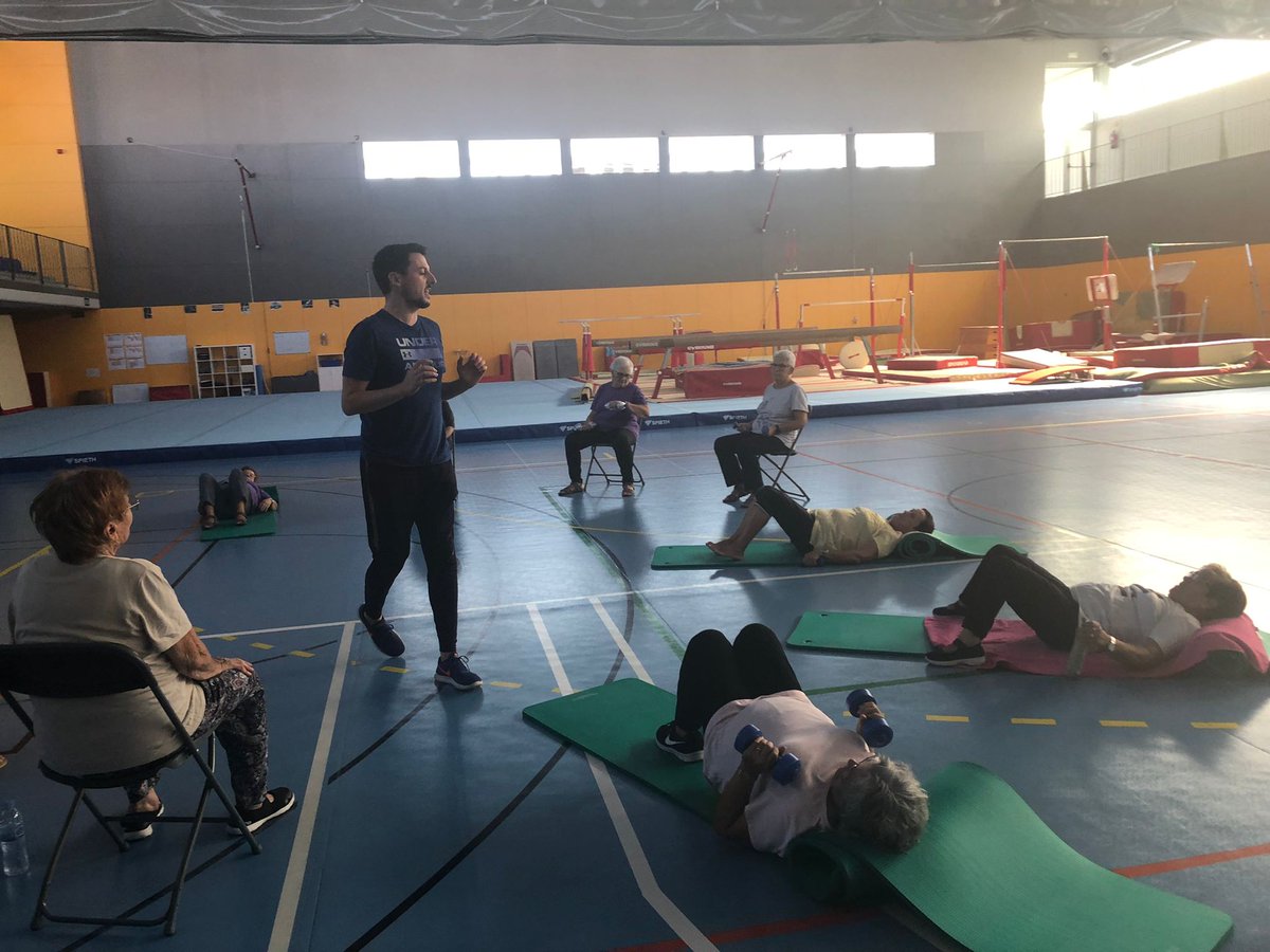matarocat's tweet photo. NOTÍCIA // El programa municipal d’activitat física per a la gent gran ha començat el curs 22-23 amb total normalitat
https://t.co/BihBqGqzQE https://t.co/PB8lodU5vl