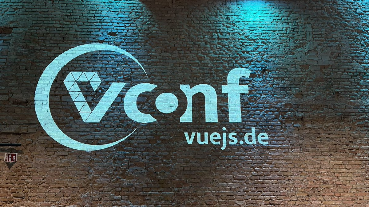 Mattia_Zanella's tweet image. It begins!

#vuejsdeconf2022 #vuejs