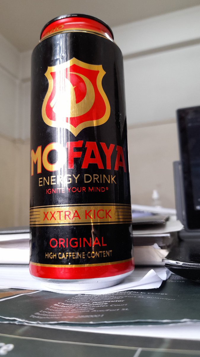 CornelNhlalo's tweet photo. Switching to #MoFaya. Getting the energy to please the Court. #Sgetit https://t.co/CpKoxNdZKq