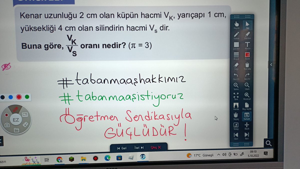 dünya öğretmenler gününde öğretmenin çiçeklerle ya da güzel sözlerle avutulmasını değil, emeğimizin karşılığını ve temel haklarımızı istiyoruz. taban maaş hakkımız, hakkımızı istiyoruz.
#tabanmaaşhemen #tabanmaaaşistiyoruz