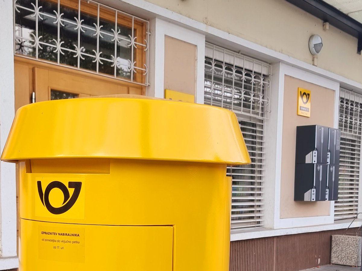 regulator_akos's tweet photo. Pred svetovnim dnevom pošte: 148 let po ustanovitvi Svetovne poštne zveze, 9. oktobra 1874 v Švici, je✉️vse manj,📦pa vse več. Pri nas je količina poslanih✉️v letu 2021 padla za 3,9 % v primerjavi z letom prej, količina📦pa zrasla za 18,7 %.#AKOS #regulator #pisma #paketi #pošta https://t.co/89fx8DZJ5C