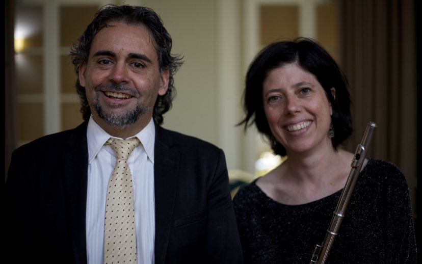 Aquest divendres a l’Auditori Caputxins: Duo Montorfano i Cañón. 

Un viatge musical del barroc a la música contemporània amb artistes KM-0. 

Us hi esperem! 

Entrades a: figueresaescena.cat

#Figueres