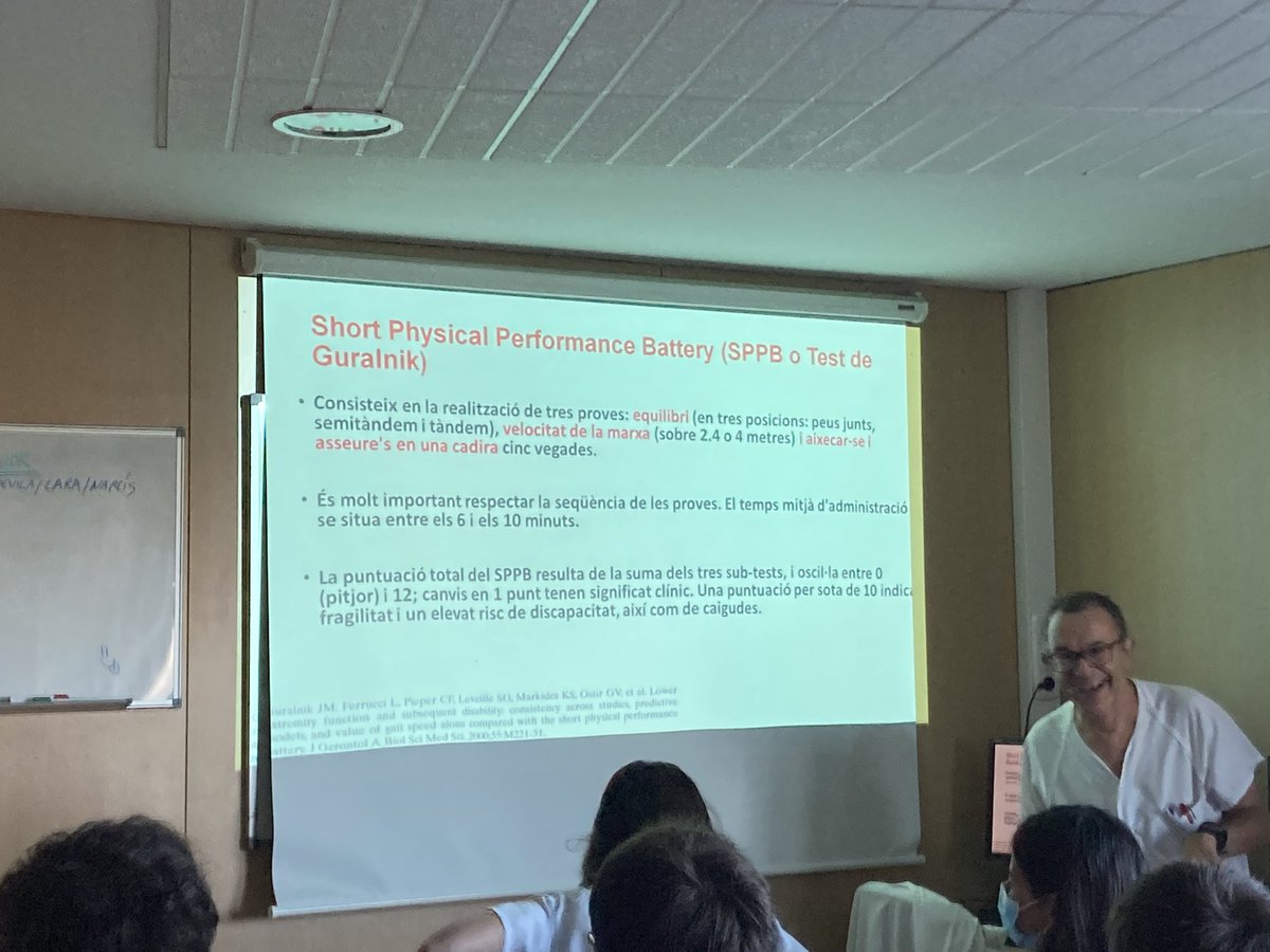 EdoardoMelilli's tweet photo. “La fragilidad no sale en la analitica ni en la radiografia”. “Escalas las mínimas, las justas”. “La fragilidad se detecta pero también hay que cuantificarlas” Que ponencia! @FormigaFrancesc (Tambien se comprueba que @nuria_montero_p esta “fit”) https://t.co/djHhBV27QG