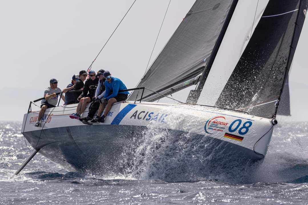 ACImarinas's tweet photo. Largest gathering of ClubSwan 36s for first ever European Championship starting today in ACI Marina Split! 👊🇭🇷

A dozen of the high-performance one-designs are ready to race. ⛵️ 
#ClubSwanRacing #ClubSwan36 #ACI #ACISail #ACIMarinas 

📸 ClubSwan Racing / Studio Borlenghi https://t.co/djY5VkBLNN
