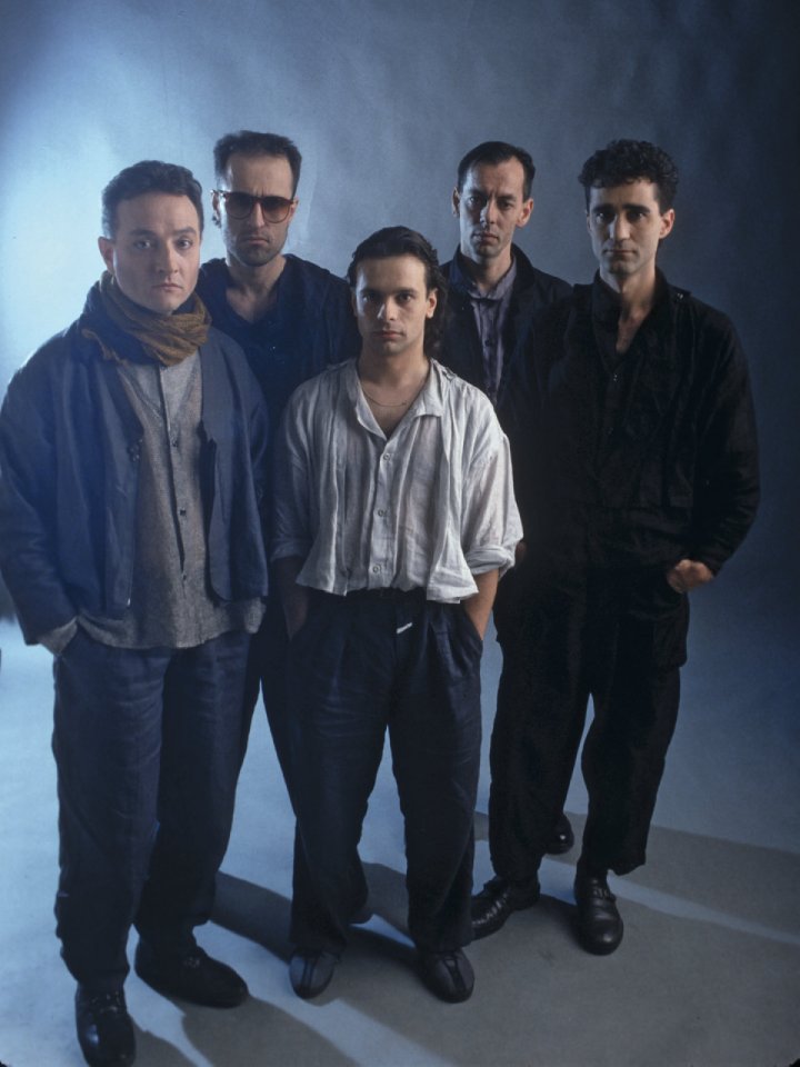 Un groupe français des #80s avait de l'or dans les mains, mais lequel ? Une anecdote à retrouver dans le deuxième article à propos du studio #Condorcet, sur notre webzine : bit.ly/3C3uuJz #varietefrancaise #frenchmusic #toulouse