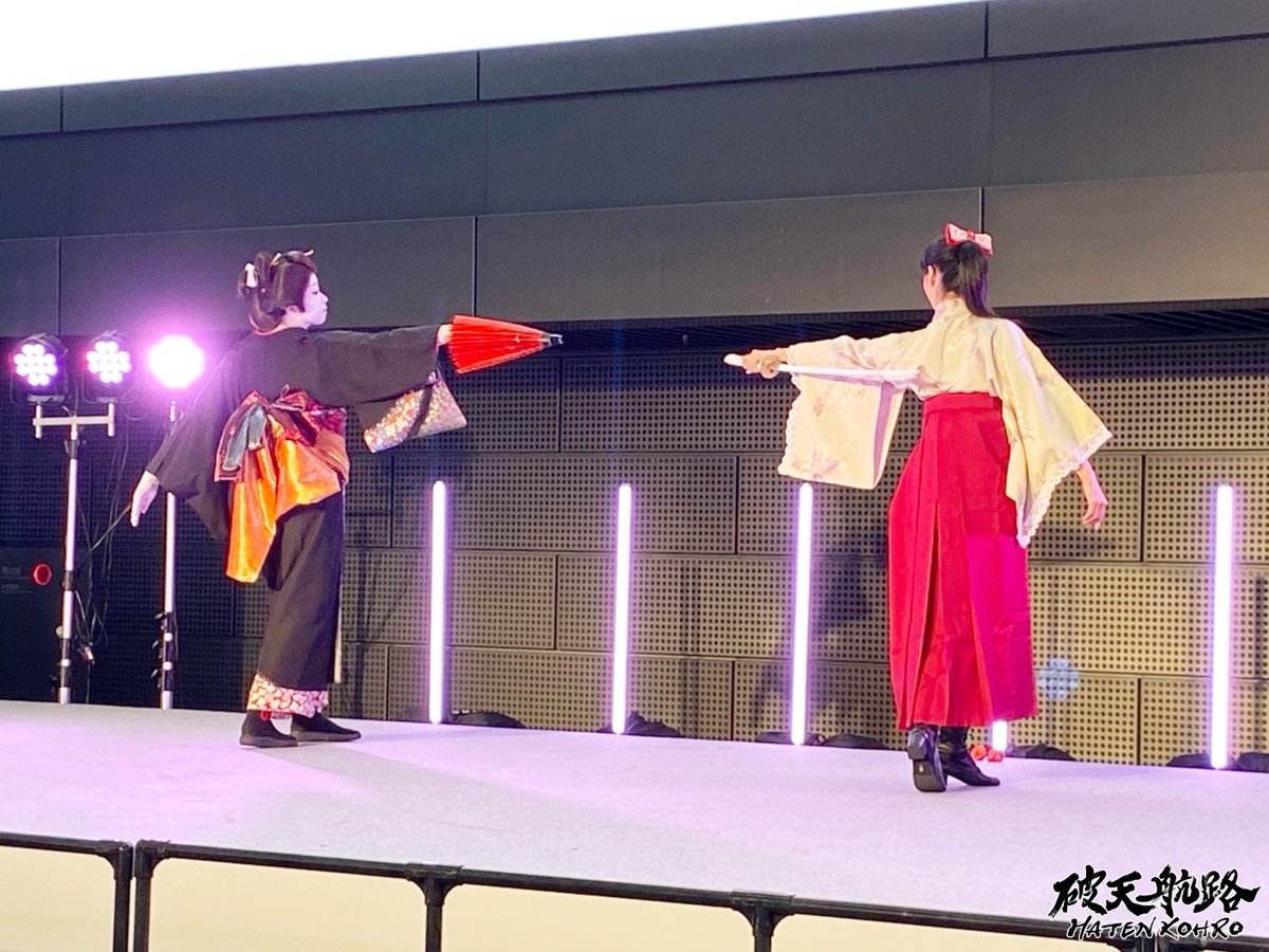 10月4日(火)
『TOKYO SAKE FESTIVAL 2022』
<a href="/TSF_SAKE/">【公式】TOKYOSAKEFESTIVAL2022</a> 
ご来場ありがとうございました🍶

👤MEMBER👤
慈五郎
NatsunA
花ノ本以津輝

-SUPPORT MEMBER-
田畑潤弥(THE☆JACABAL'S)
竹内大気

🎸SETLIST🎻
M1 篝火
M2 さわぎ
M3 瞬星
M4 お江戸日本橋
M5 Shadow and Lights
M6 Cinnamon
M7 3369