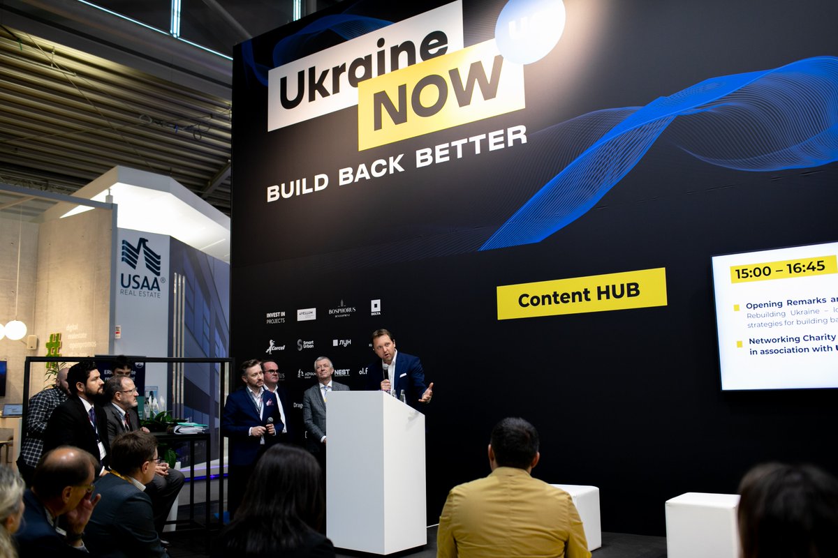 Let's dive straight into day 2 of #EXPOREAL 2022. For example, have you already visited the booth of Ukraine which is represented for the first time at the fair? In addition, our Innovation- and #ESG Tours will again offer you guided tours to interesting exhibitors. #realestate