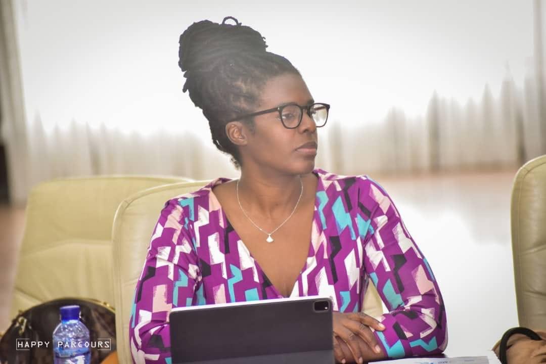 ChristelleVuan1's tweet image. KINSHASA (Palais du peuple) #table_ronde_des_parlementaires_abolitionnistes. Heureuse d&apos;avoir reçu à Kinshasa #députée_Betangai_de_la_republique_centre_africaine et la délégation de l&apos; #ECPM conduite par Mme Marilina perez et Mr Nicolas Perron.
@AssoECPM @UEenRDC @AssembleeN_RDC