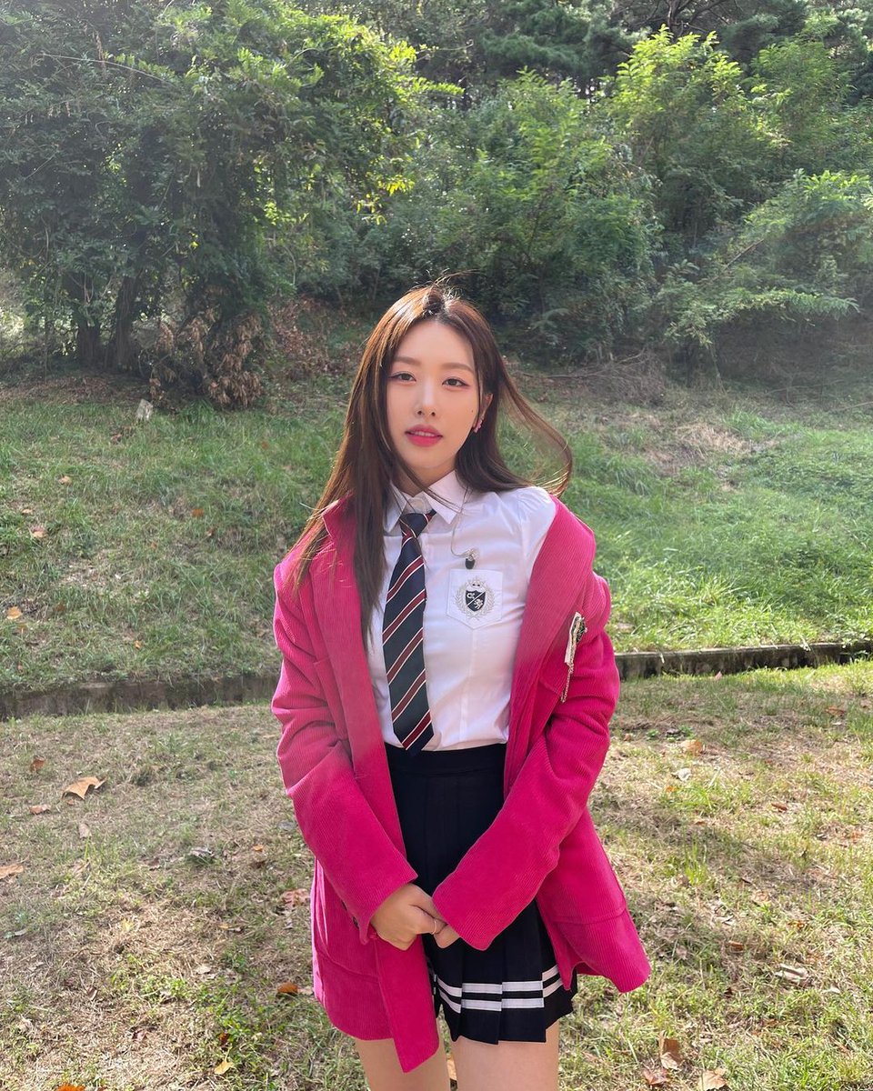 HongEuijin_Fr's tweet photo. [051022] IG _hongeuijin_

"L'équipe de Hezz à Daegu" 

#Hezz #헤즈
#Hezz_Churup #Churup ❣️ #츄릅 
#홍의진 #HONGEUIJIN #국군의날
#mbc #대구mbc https://t.co/JZ9C2qz65e