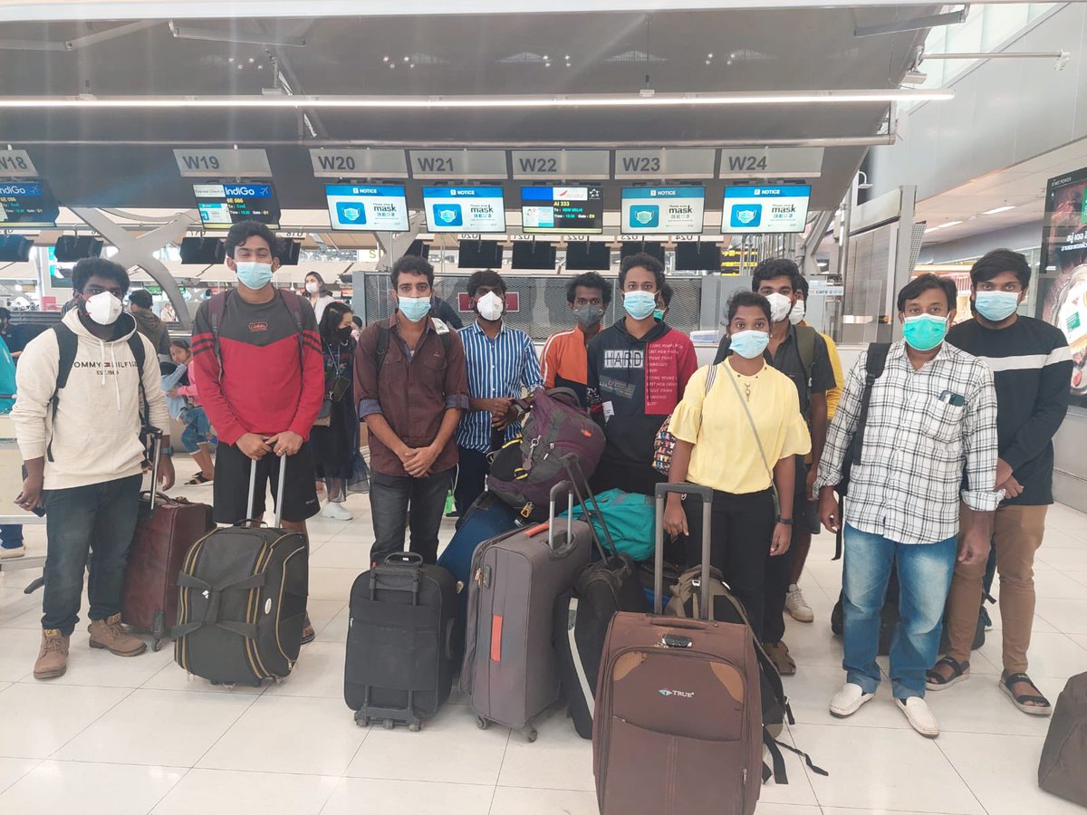 We have been actively pursuing the case of Indians being trapped in fake job rackets in Myanmar. Thanks to the efforts of @IndiainMyanmar & @IndiainThailand, around 32 Indians had already been rescued. Another 13 Indian citizens have now been rescued,& reached Tamil Nadu today.