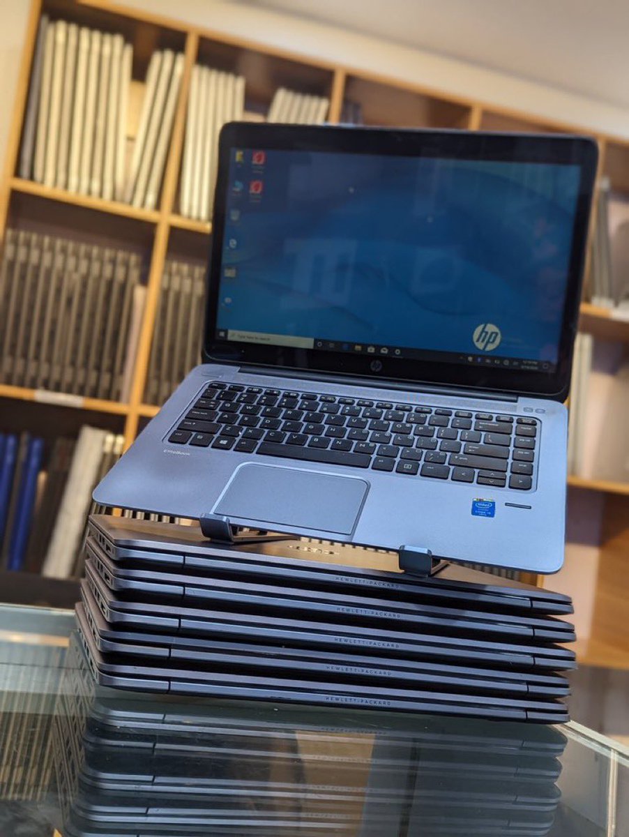DRealRaytech's tweet photo. 🇺🇸HP 1040 G2 14" Touchscreen | 5thGen | 8gbRam | 256ssd | Cori5| KeyBoardLight | HDMi | Fingerprint Scanner | *------ with Charger
Call/ WhatsApp 09059043632
#RAYTECH🔌 #hp #bowen #lasu #lagosnigeria #babcockuniversity #lautech https://t.co/0YJSVvJHvn