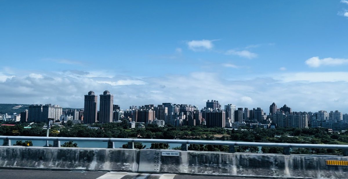 palkisu's tweet image. Shubh Vijayadashami to all! Greetings from the lovely city of Taipei. Can’t wait to explore and share stories from Taiwan. 😊