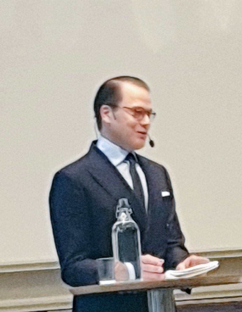 giomar_nilsson's tweet photo. Opening remarks by HRH Prince Daniel at #MisumForum "We are living in difficult times. We have taken development and prosperity for granted. The ones who are already vulnerable are the ones suffering the most."
@misum_sse @handels_sse https://t.co/h1dyTNFt1B