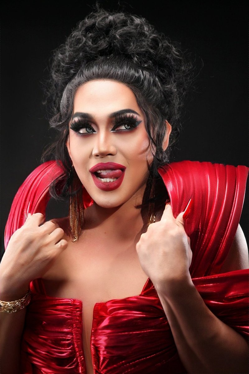 itsmaniyyeah's tweet photo. LET'S GET THAT CROWN! QUEEN PRECIOUS PAULA NICOLE FOR DRPH TOP 4!!
#DragRacePhilippines #drph #TeamPrecious #TeamPPN #PreciousPaulaNicole https://t.co/ongD3w2fdt