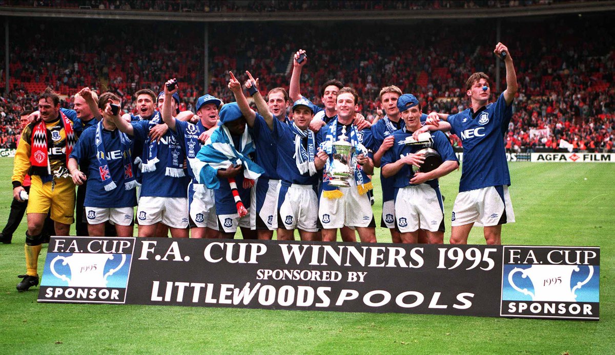 It has been exactly 10,000 days since Everton last won a trophy!

🤯🤯🤯