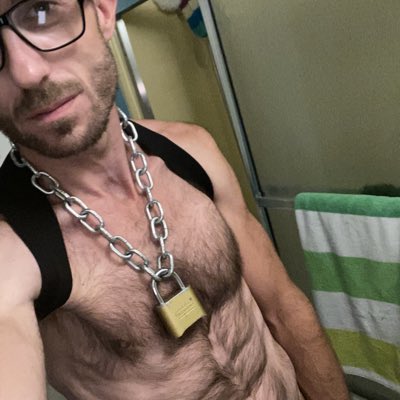 trblmkrsusa's tweet photo. #NewProfilePic https://t.co/AiSyJIL0On