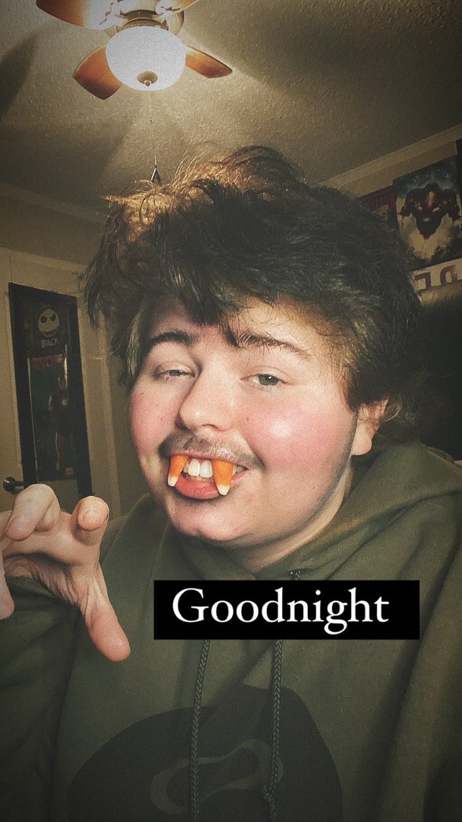 magicghostuncle's tweet photo. One of these days I’ll remember to post on here

Anyway I’m 23 now yuhhhh goodnight https://t.co/eaxMtvmdTC