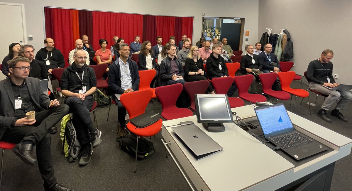 AI-NET ANIARA (@ai_net_aniara) on Twitter photo AI-NET ANIARA project consortium meeting started in Ericsson in Kista. We are happy to see many people Face to face again. <a href="/ai_net_aniara/">AI-NET ANIARA</a> <a href="/vinnovase/">Vinnova</a> <a href="/AI_NET_PROTECT/">Celtic AI-NET-PROTECT</a> <a href="/CelticNext/">CelticNext</a> AI-NET ANIARA project consortium meeting started in Ericsson in Kista. We are happy to see many people Face to face again. <a href="/ai_net_aniara/">AI-NET ANIARA</a> <a href="/vinnovase/">Vinnova</a> <a href="/AI_NET_PROTECT/">Celtic AI-NET-PROTECT</a> <a href="/CelticNext/">CelticNext</a>
