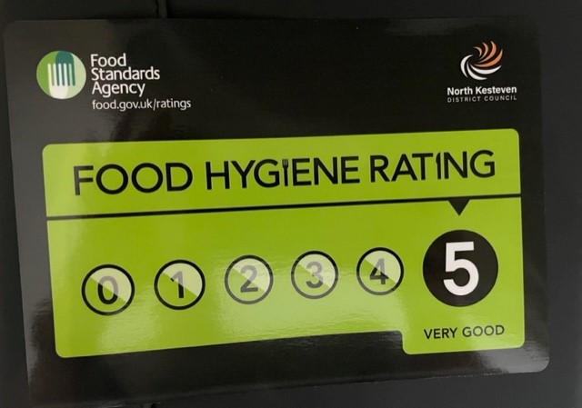 TFK_Lincs's tweet photo. It is always rewarding to receive 5 stars for 'Excellent Food Hygiene' - and even better to have a report that has no recommendations for improvement #teamwork #foodhygiene #foodsafety #excellentteam https://t.co/YTEPHBTfbk