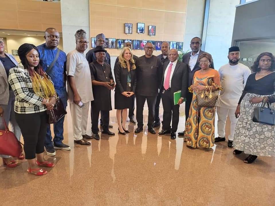 GoodyAfrica's tweet photo. Mr Peter Obi granted Honorary Citizen of Dallas in the USA. 

While BATist are doing everything to sell as sick man to Nigerians as smart &amp; active. More appearances on Channels &amp; Arise TV will be a better sell.

Emi Lokan Tinubu Buhari Innoson Nnamdi Kanu Rufai Obidients Oshodi https://t.co/BH9R0j9jd9