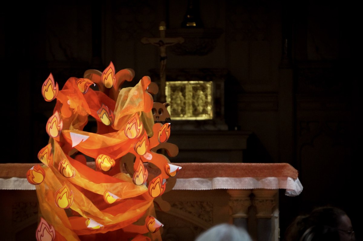 SMCA_Chaplaincy's tweet image. Yesterday our Chaplaincy Leaders led a reflection at the  #SeasonOfCreation liturgy at St Kentigern's. We were encouraged to listen to the voice of creation, which Pope Francis calls a "Sweet song of praise of our beloved creator." So proud of our students!