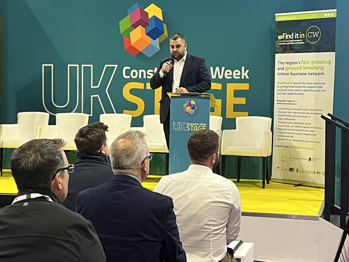 FinditinCW's tweet image. A big thank you to our speakers from @WatesGroup, @balfourbeatty &amp;amp; @InterclassGroup 
It has been a pleasure to hear how you are tackling net-zero and now over to your buyers for 121 meetings 
#MeettheBuyer #opportunities #suppliers #SMEs