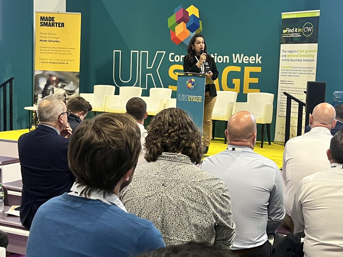 FinditinCW's tweet image. A big thank you to our speakers from @WatesGroup, @balfourbeatty &amp;amp; @InterclassGroup 
It has been a pleasure to hear how you are tackling net-zero and now over to your buyers for 121 meetings 
#MeettheBuyer #opportunities #suppliers #SMEs