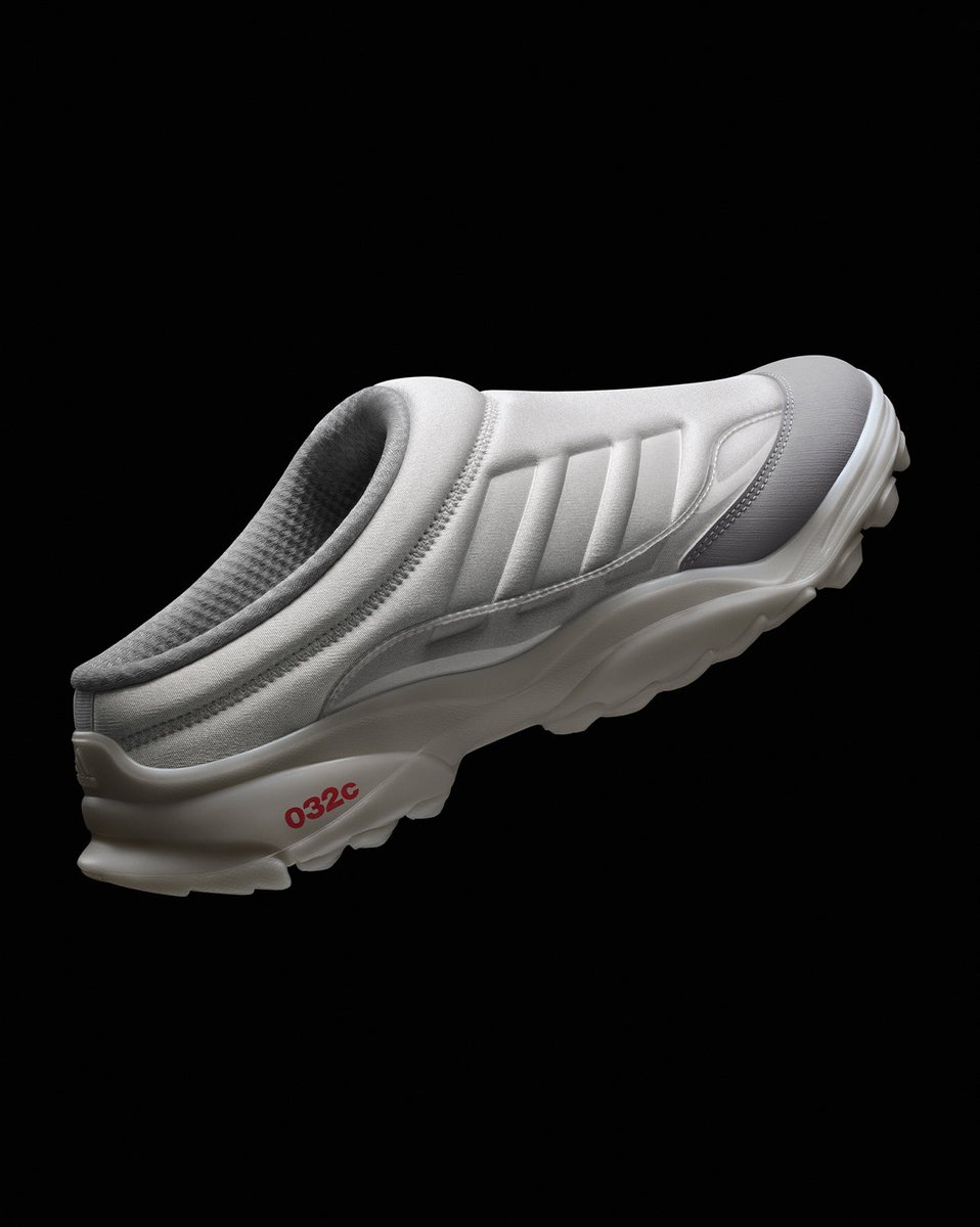 CaminoTV's tweet photo. La mule Adidas x 032C GSG est en promo 👀

139€ au lieu de 173€ 🎟

Lien https://t.co/GhWZrZAQ76 https://t.co/F3fwrhQ2Ff