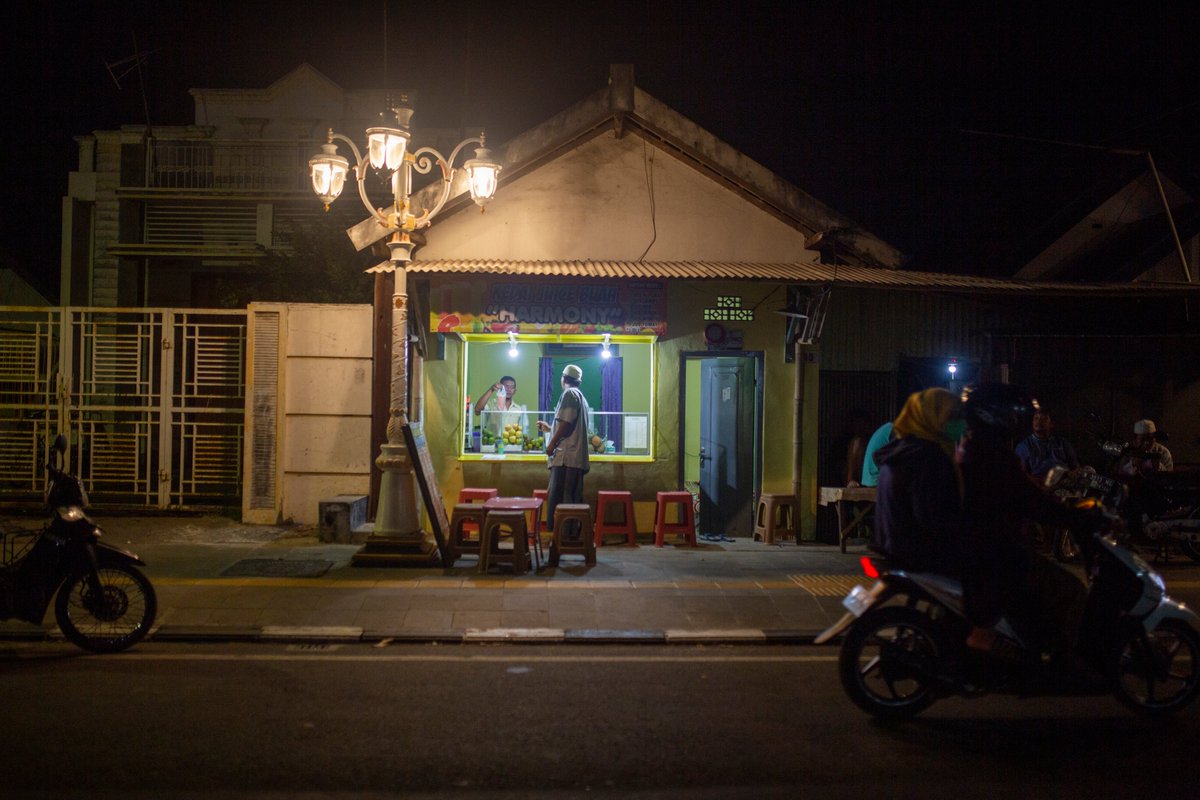 kombicapil's tweet photo. Warkop Kawasan Mayangan #NSUP
#WeLoveProbolinggo & #WeLoveCities https://t.co/Ksjw5L6ieT