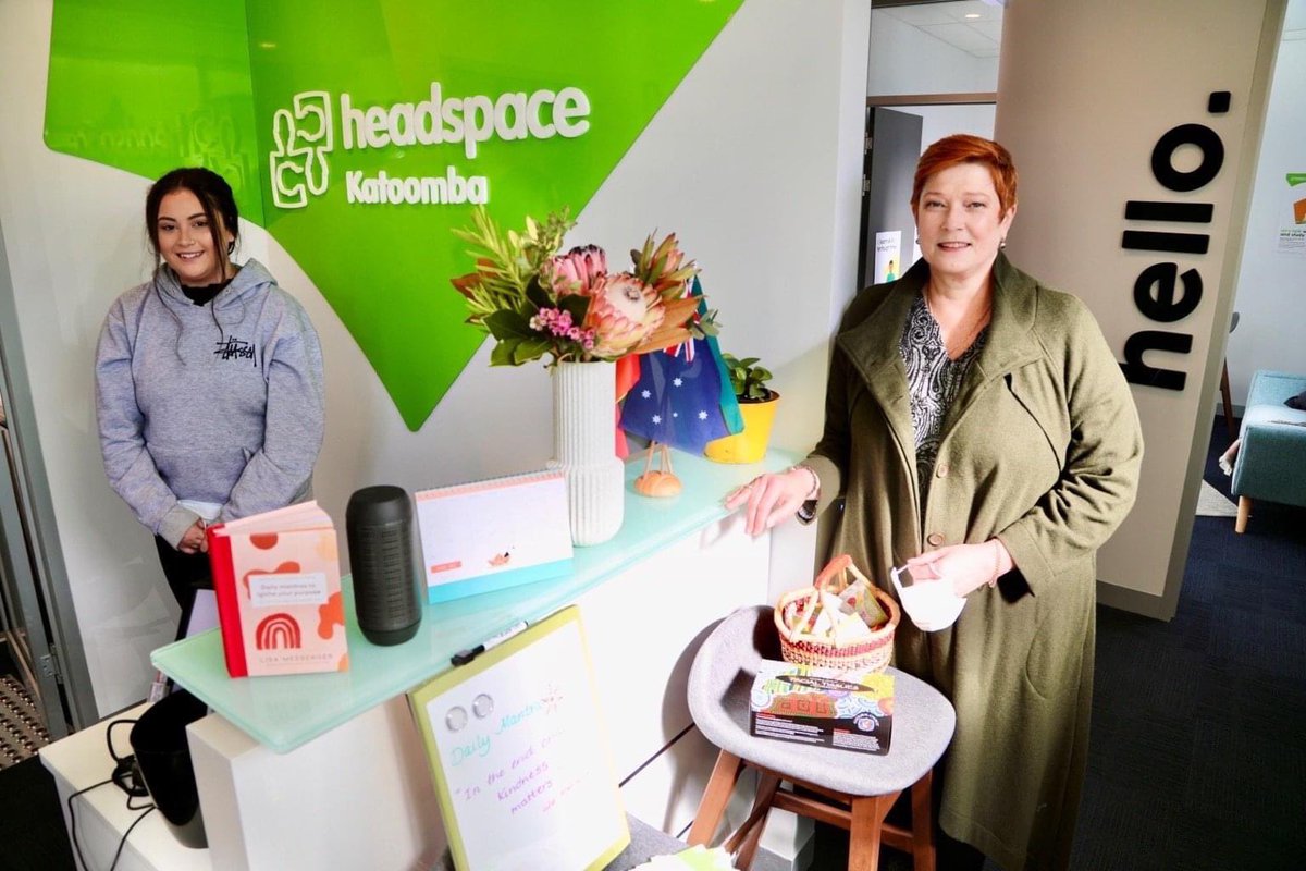 Happy @Headspace Day 💚 This year’s message is to Pause, Reflect and Reconnect. I encourage you to check in with the young people in your life and remind them to slow down, reflect and take time to do something positive for their mental health and wellbeing. #HeadspaceDay