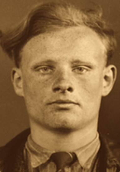 20 novembre 1943. Fresnes. Au seuil de la mort, un ouvrier écrit: "Pour les grands-parents,vous ne direz pas que j'ai été fusillé,mais [...] que je suis parti sans laisser d'adresse. Le fait est que ce n'est pas vrai puisque nous nous reverrons là-haut". Gilbert Aliémart. 19 ans.