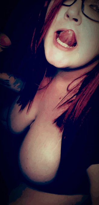 Clip From My VIP Page 😏 Retweet If Youd Like To See My Mouth Skills https://t.co/c15xA5Oljm https://t<a href="/tag/selling"class="tags"><span>#selling</span></a><a href="/tag/sellingcontent"class="tags"><span>#sellingcontent</span></a><a href="/tag/buyingcontent"class="tags"><span>#buyingcontent</span></a><a href="/tag/nsfw"class="tags"><span>#nsfw</span></a>