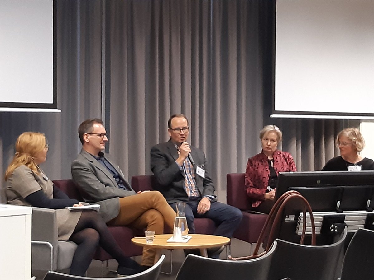 At @Tulanet event, panel discussion  on how to promote sharing and joint use of infrastructures. Moderator <a href="/SannaSorvari/">Sanna Sorvari Sundet</a>.
@THLresearch <a href="/VTTFinland/">VTT</a> <a href="/GTK_FI/">GTK</a>
<a href="/SYKEinfo/">Suomen ympäristökeskus</a>
 <a href="/SakuVuori/">Saku Vuori</a>