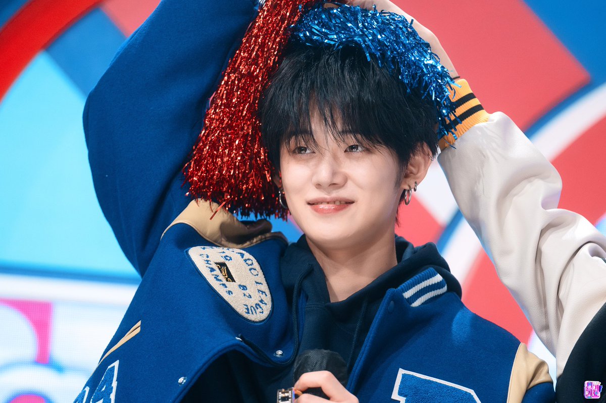 221005 — INKIGAYO PD Note [Photo sketch]

<a href="/TXT_members/">TOMORROW X TOGETHER</a> #YEONJUN #연준