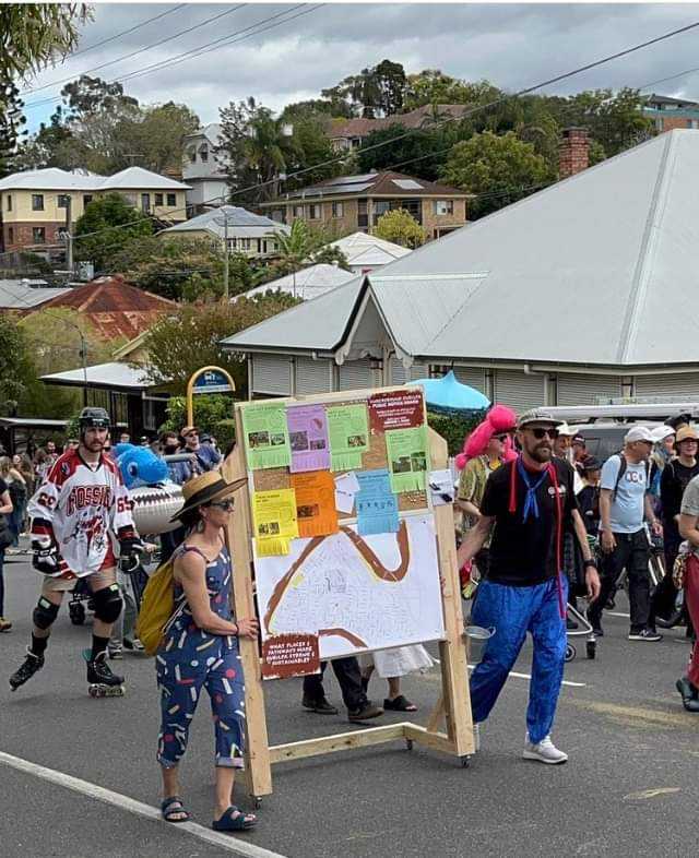 BrizToolLibrary's tweet image. Great to be included on this community board during the Kurilpa Derby last month! We're glad that we are offering an alternative, more sustainable, system to our community! Thanks for including us and carrying the board along all Boundary Street! #circulareconomy #sustainability