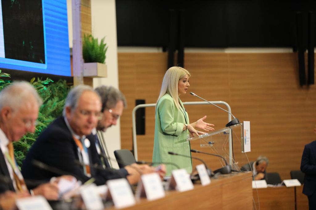 AnnitaDemetriou's tweet photo. 9ο Υπουργικό Συνέδριο "Περιβάλλον για την Ευρώπη" στην #Κύπρο

Κλιματική κρίση η μεγαλύτερη πρόκληση. Να δράσουμε σήμερα συλλογικά κ ολιστικά, για το αύριο της ανθρωπότητας:
 
✅️Εκπαίδευση για Αειφόρο Ανάπτυξη
✅️Αειφόρος Τουρισμός
✅️Κυκλική Οικονομία κ Αειφόρες Υποδομές https://t.co/oMeIWwjwY5