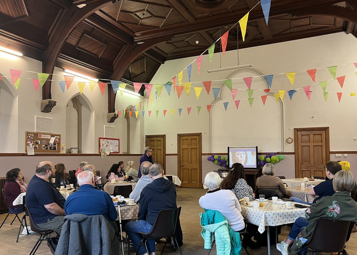 A great location, here at #LudgateChurch in #Alloa and such a good turnout from across our #Clackmannanshire community for todays #CommunityBreakfast by @clacksCTSI 

@AntheaCtsi @CoxStephe @AlloaHub @ClacksCouncil @AlloaCC @alloatiser @UNAAlloa @CRTScotland @AlloaFirst
