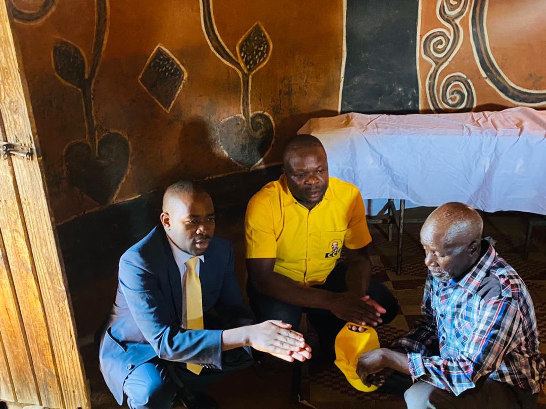 nelsonchamisa's tweet photo. IN BIKITA laying to rest Our Change Champion, Community and Citizens’ hero Mudhara Bhuradha. https://t.co/HgsQQIsNYD