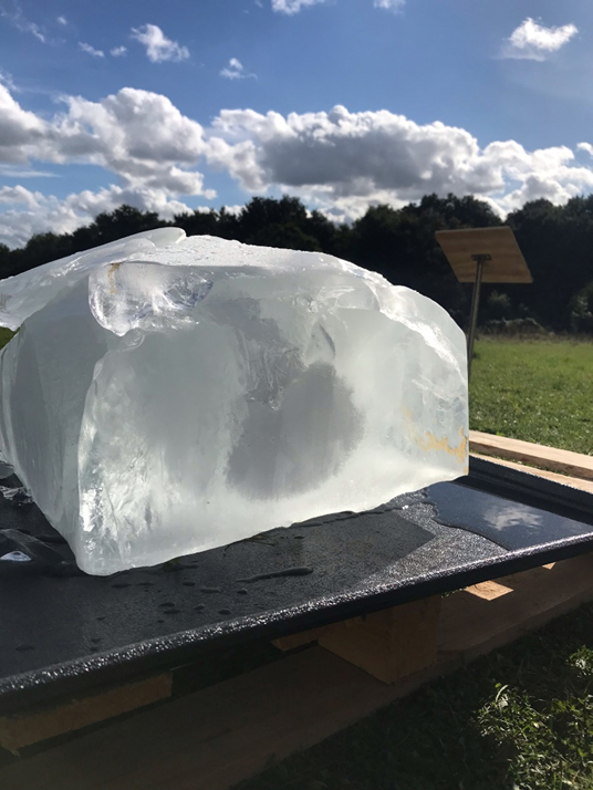 🧊 Why is there a block of melting ice outside the #SainsburyCentre? 

🌎 Env Science students are using this block to think about energy exchange and #climatechange, while it also acts as a thought-provoking temporary installation at the Centre.

Pay it a visit before it's gone.