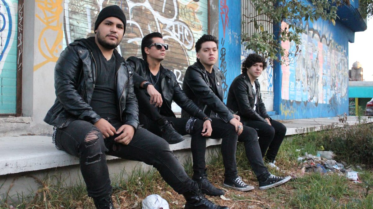 leviticsoficial's tweet photo. No hay nada más odioso que la música sin significado oculto. https://t.co/BzdUIWN1xw