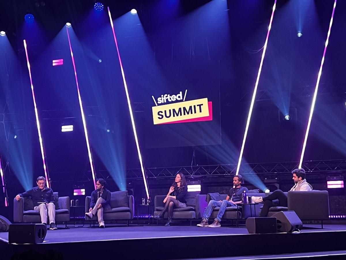 <a href="/surangac/">Suranga Chandratillake</a> on how to survive against the odds during a crisis, “think more about your own company rather than fixating on what’s going on in the market” #siftedsummit