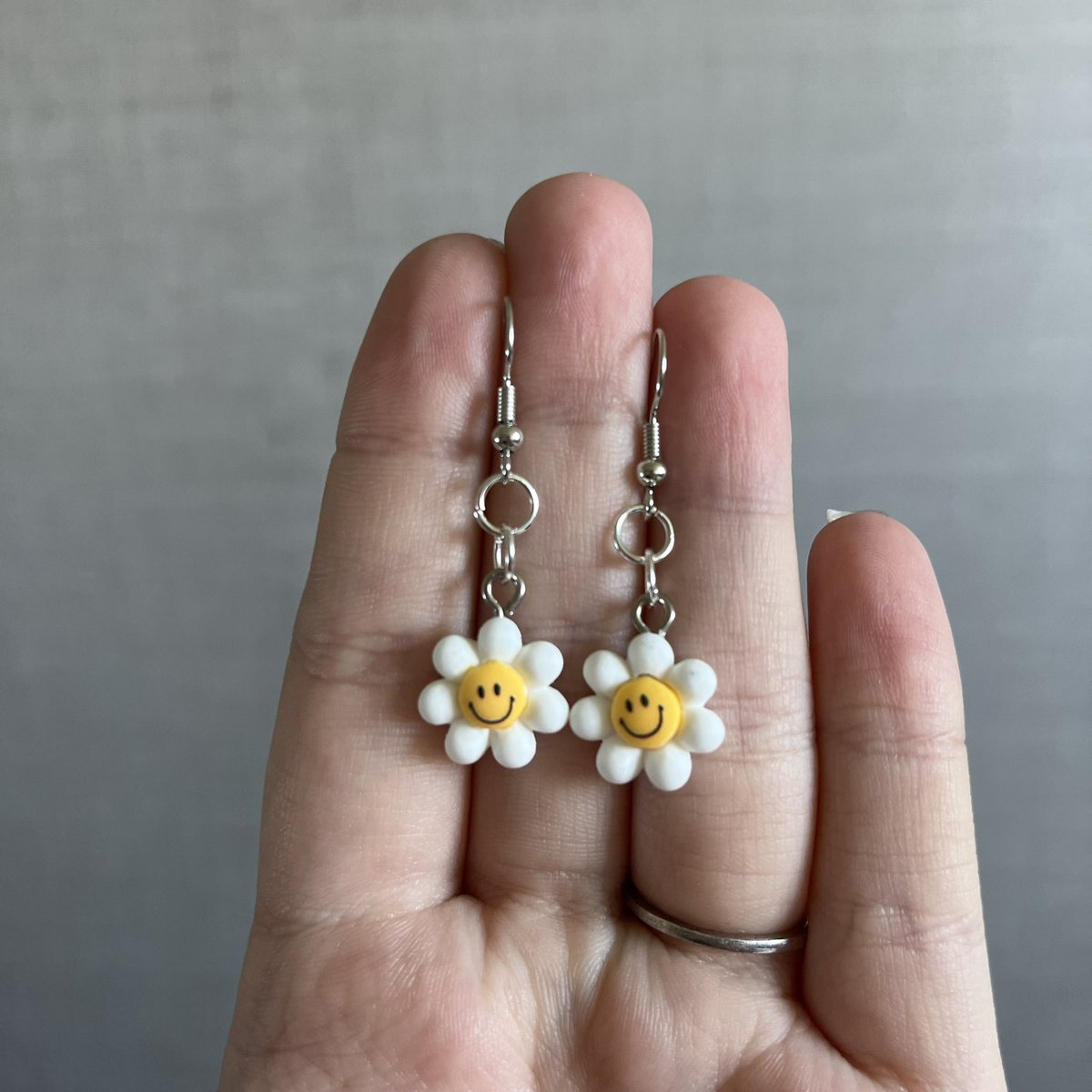 earrings are only $2.50 with code ‘EARRINGS’

code expires friday at midnight EST