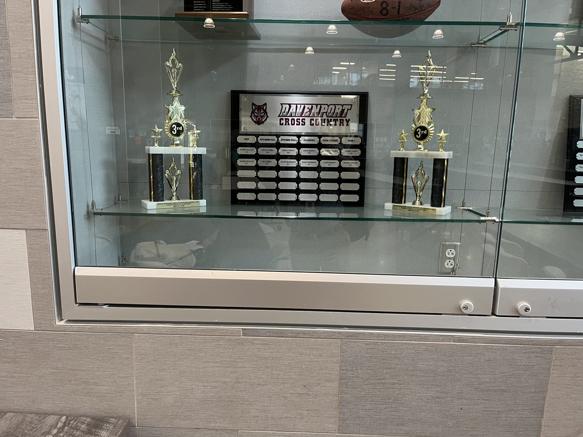 Davenport's first cross-country trophies have a new home. The boys and girls teams both finished 3rd at the Seguin Invitational last weekend. <a href="/DavenportWolves/">DHS Wolves Athletics</a> <a href="/BuildThePack/">BuildThePack</a> <a href="/DavenportTrack/">DHS Track 🐺🥇</a> #wolvesruninpacks #BTP