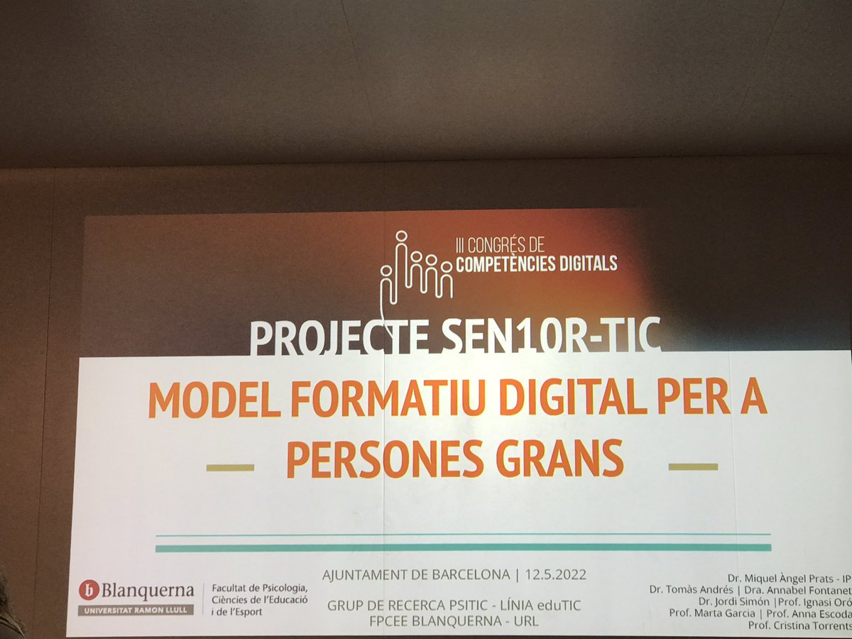 Merce_G's tweet photo. Projecte formatiu digital per a persones grans #projectesen10RTIC que presenta @maprats @BlanquernaFPCEE #CCDigital2022 https://t.co/wQIP3o3K8C