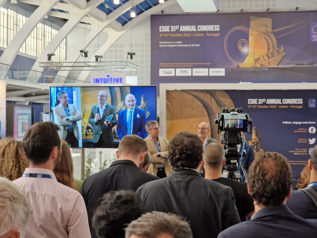 Time to say goodbye....gather at the exhibition hall for #esgecongress2022 closing ceremony
 
But first!

Prize giving ceremony for the many awards we have.