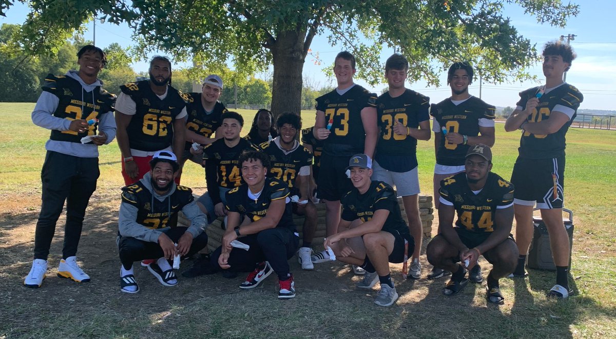 Matt Williamson tweet media