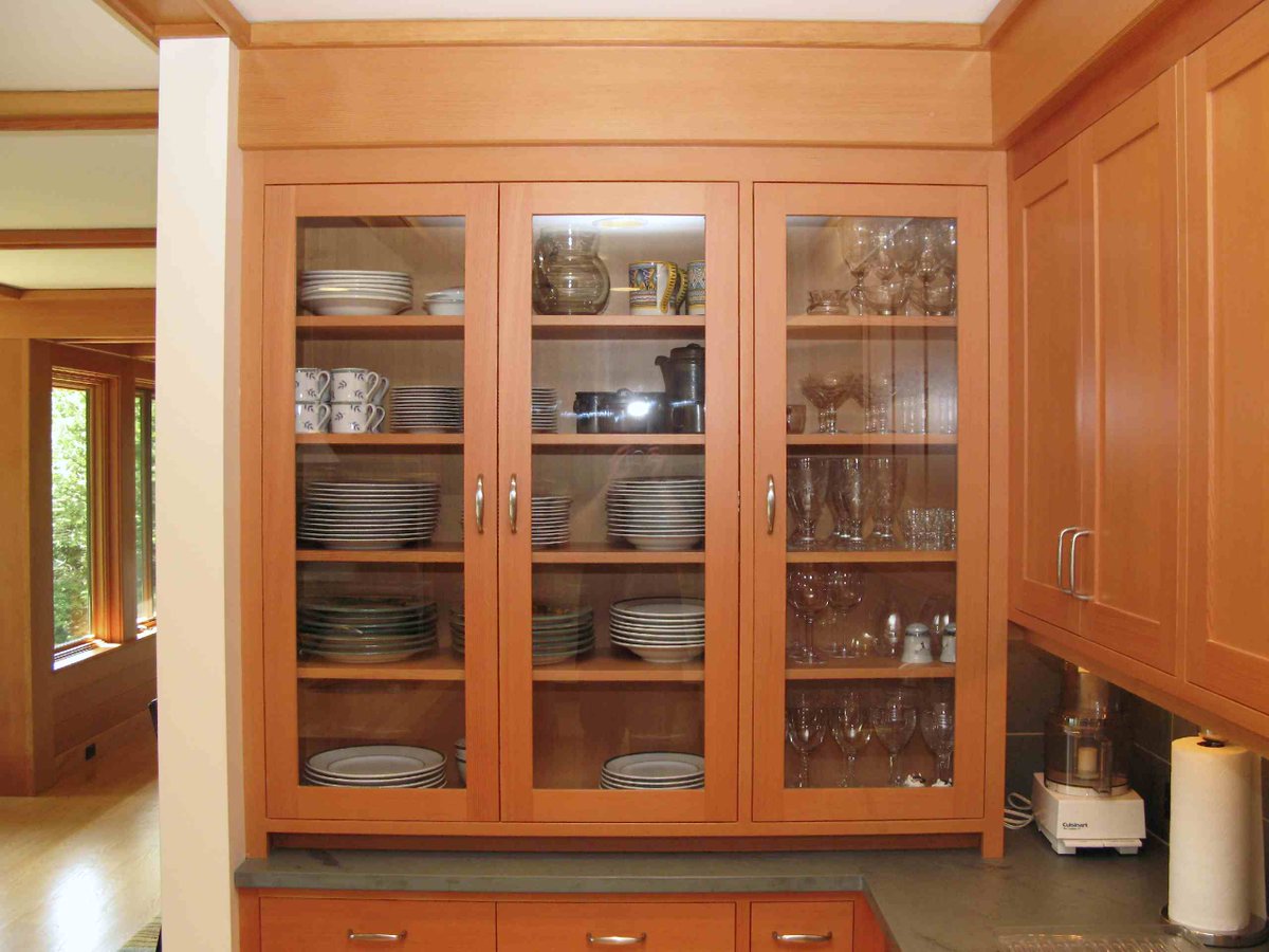 RoundtreeConst1's tweet photo. Our cabinet shop is run by John Maynard and is where much of the cabinetry &amp; specialized woodwork for our projects is created.

Go to https://t.co/n699U3jyHN for more info! https://t.co/71SBYW2jaI
