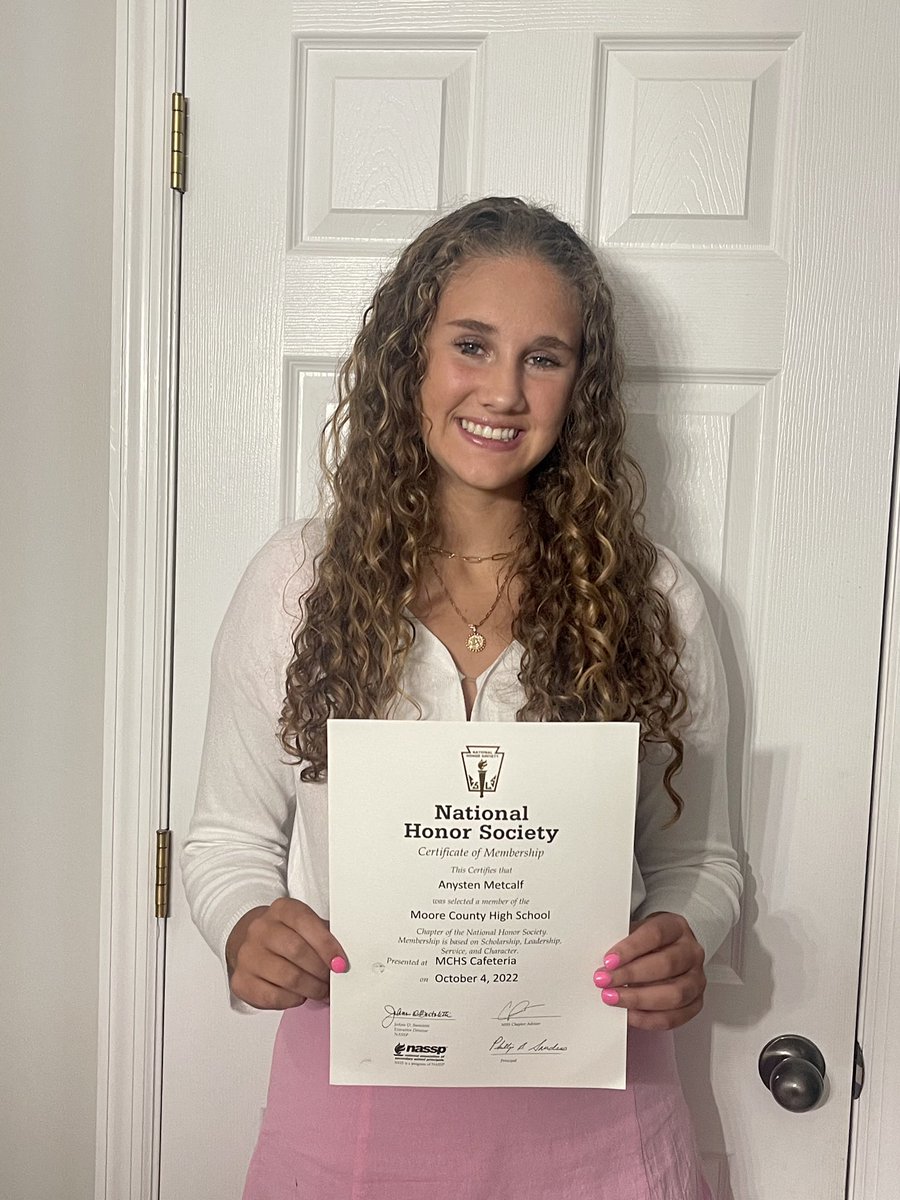 Anysten Metcalf tweet media