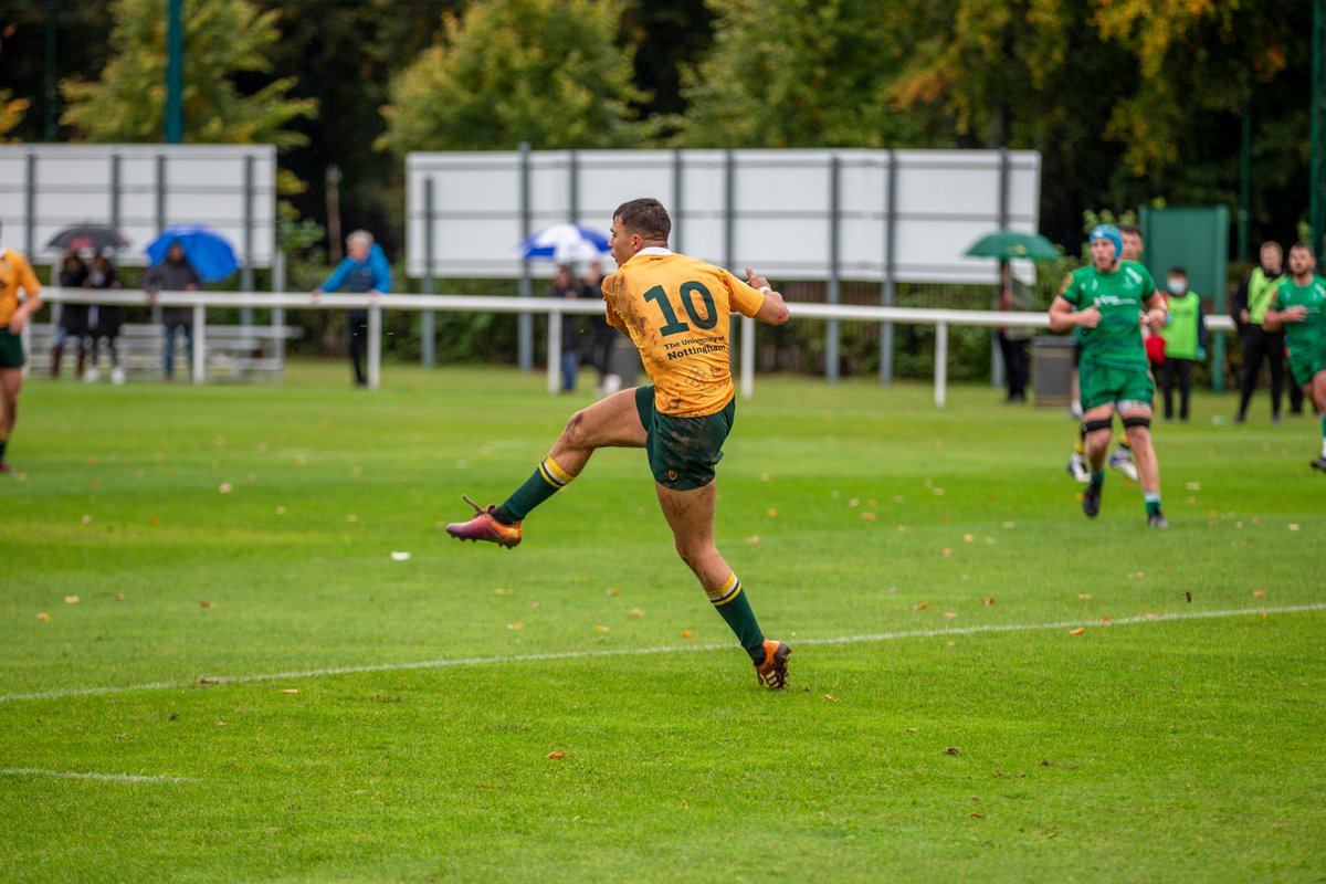 BUCSSuperRugby's tweet photo. First half action as cheers of "UNAAAYY" ring out across Highfields πΆ #BUCSSuperRugby #NOTSWA https://t.co/WD4B6OhzC8