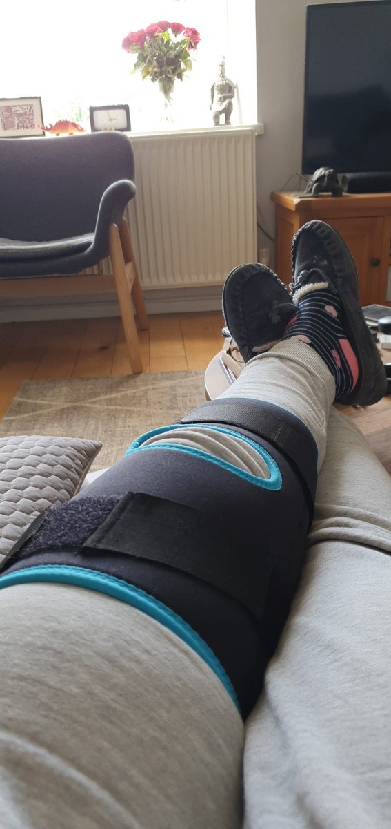saratace's tweet photo. Improving slowly @thebodycoach has a lot to answer for ��, don't wanna be a fat bride #thebodycoach #exercise #fracturefibula #weddingweightloss https://t.co/G9JW9qa6SP
